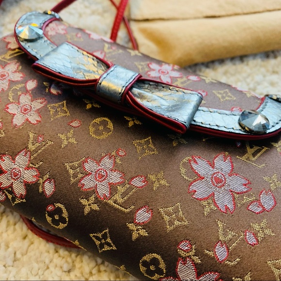 Vintage Louis Vuitton mini bag - Picture 2 of 3